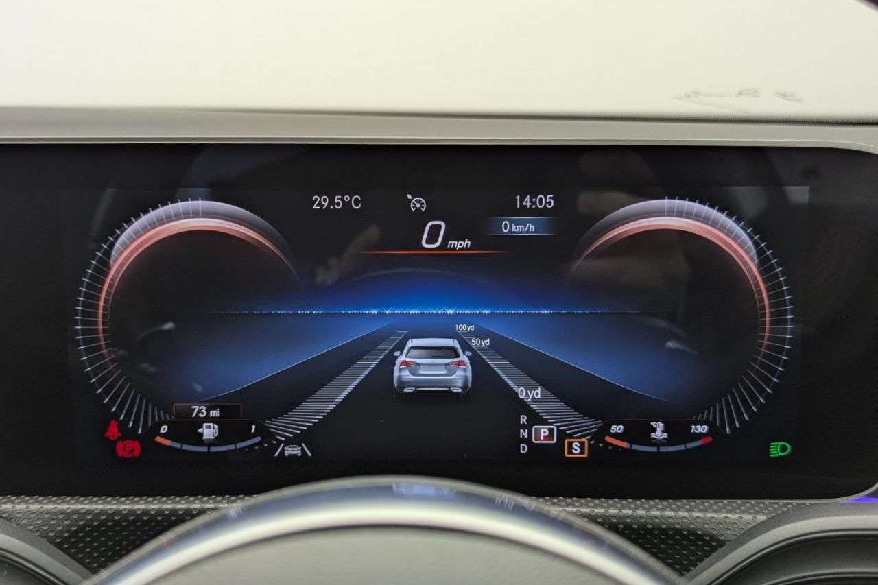 2018 MERCEDES-BENZ A CLASS 2018 MERCEDES-BENZ A CLASS