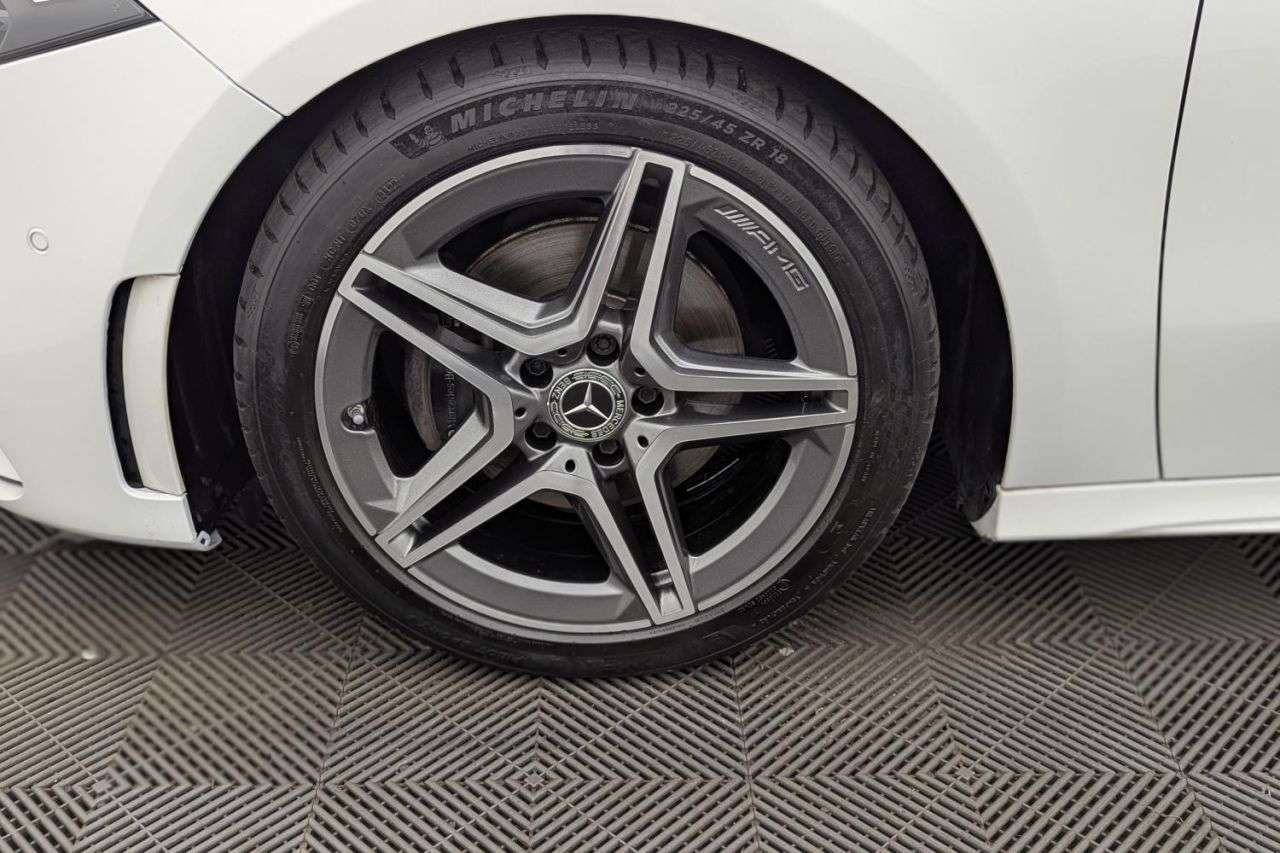 2018 MERCEDES-BENZ A CLASS 2018 MERCEDES-BENZ A CLASS