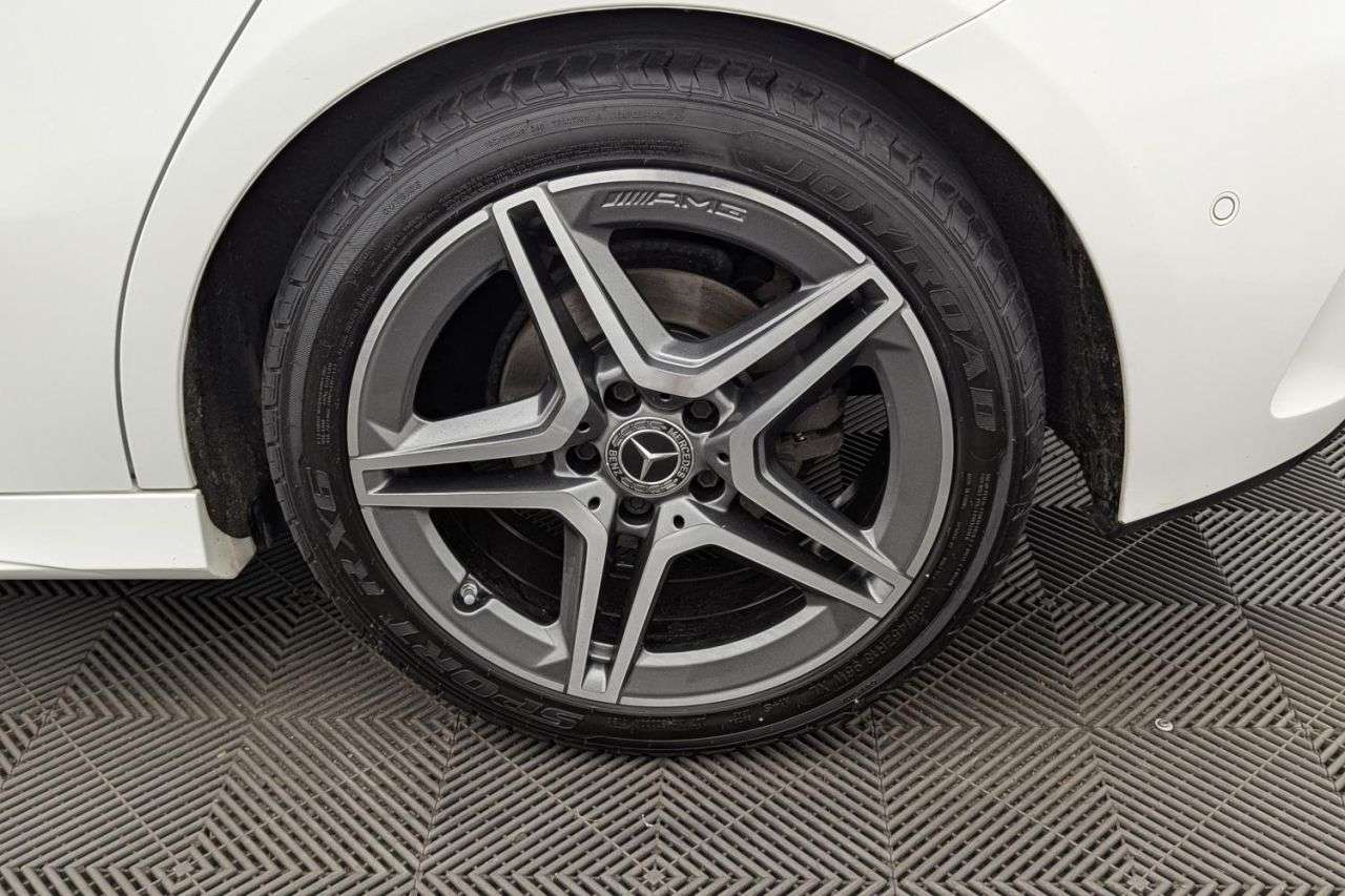 2018 MERCEDES-BENZ A CLASS 2018 MERCEDES-BENZ A CLASS