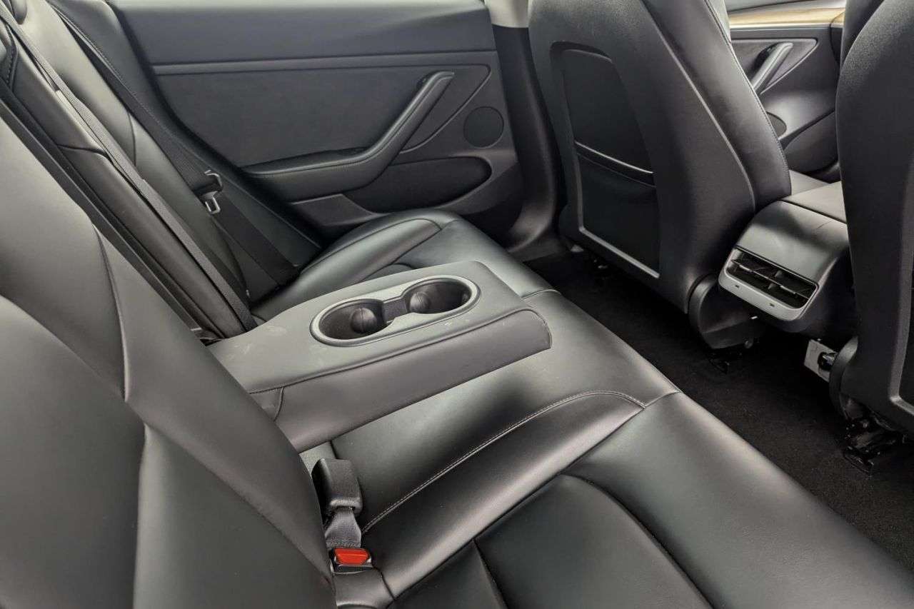 2021 TESLA MODEL 3 2021 TESLA MODEL 3