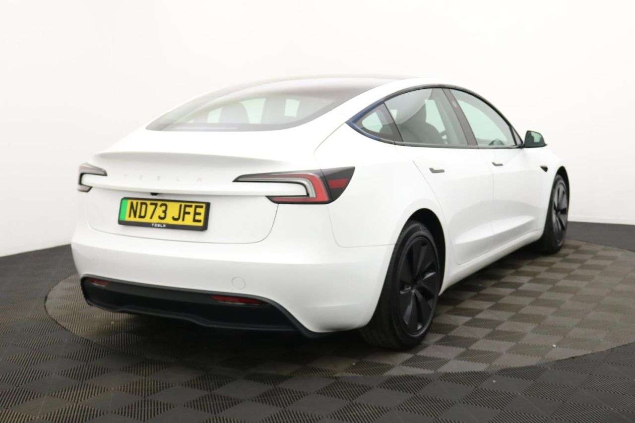 2024 TESLA MODEL 3 2024 TESLA MODEL 3
