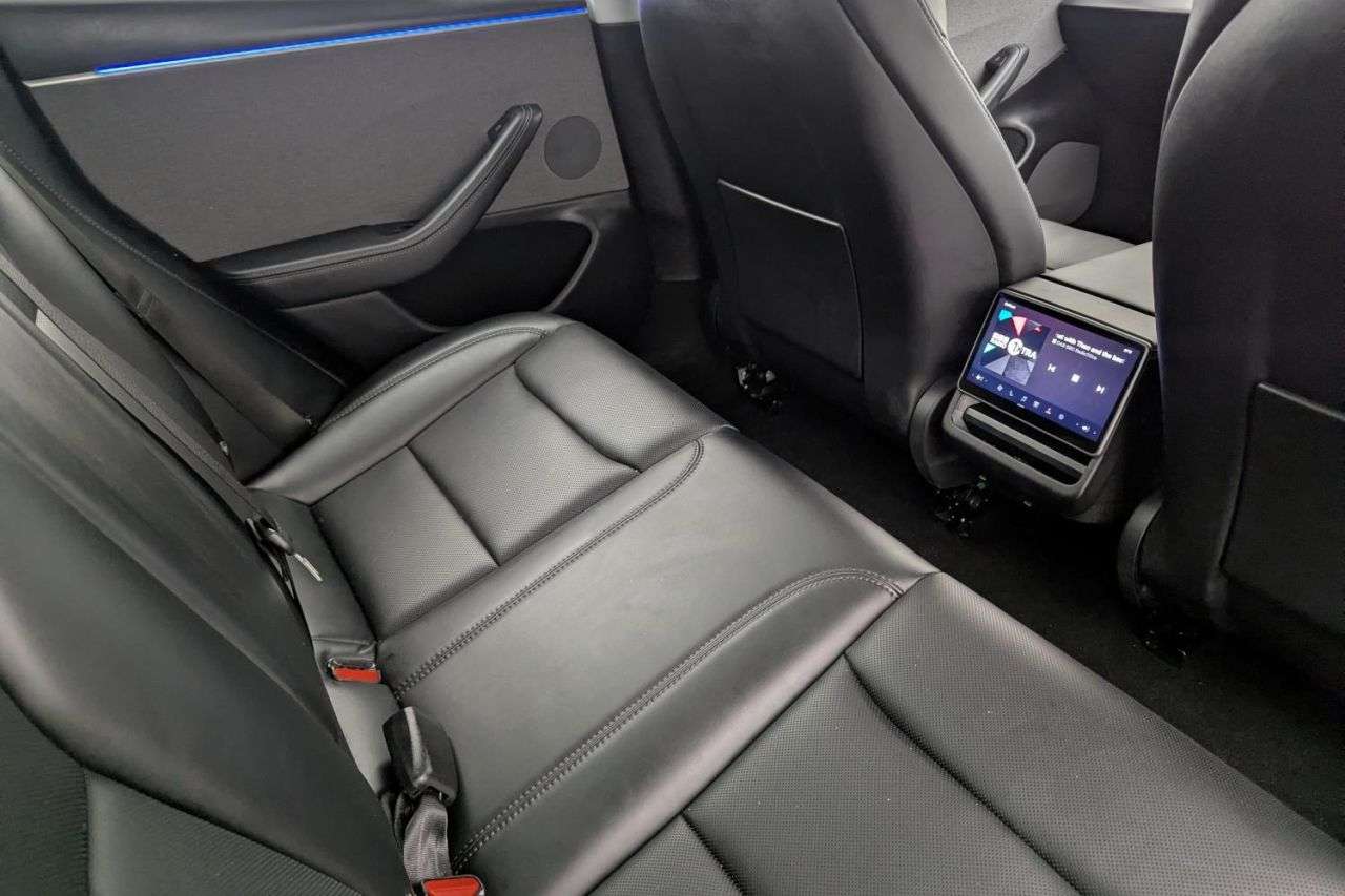 2024 TESLA MODEL 3 2024 TESLA MODEL 3