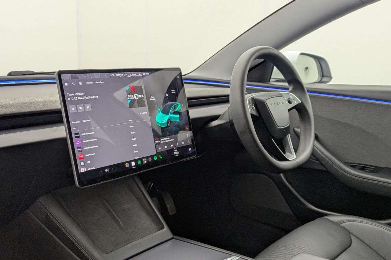 2024 TESLA MODEL 3 2024 TESLA MODEL 3