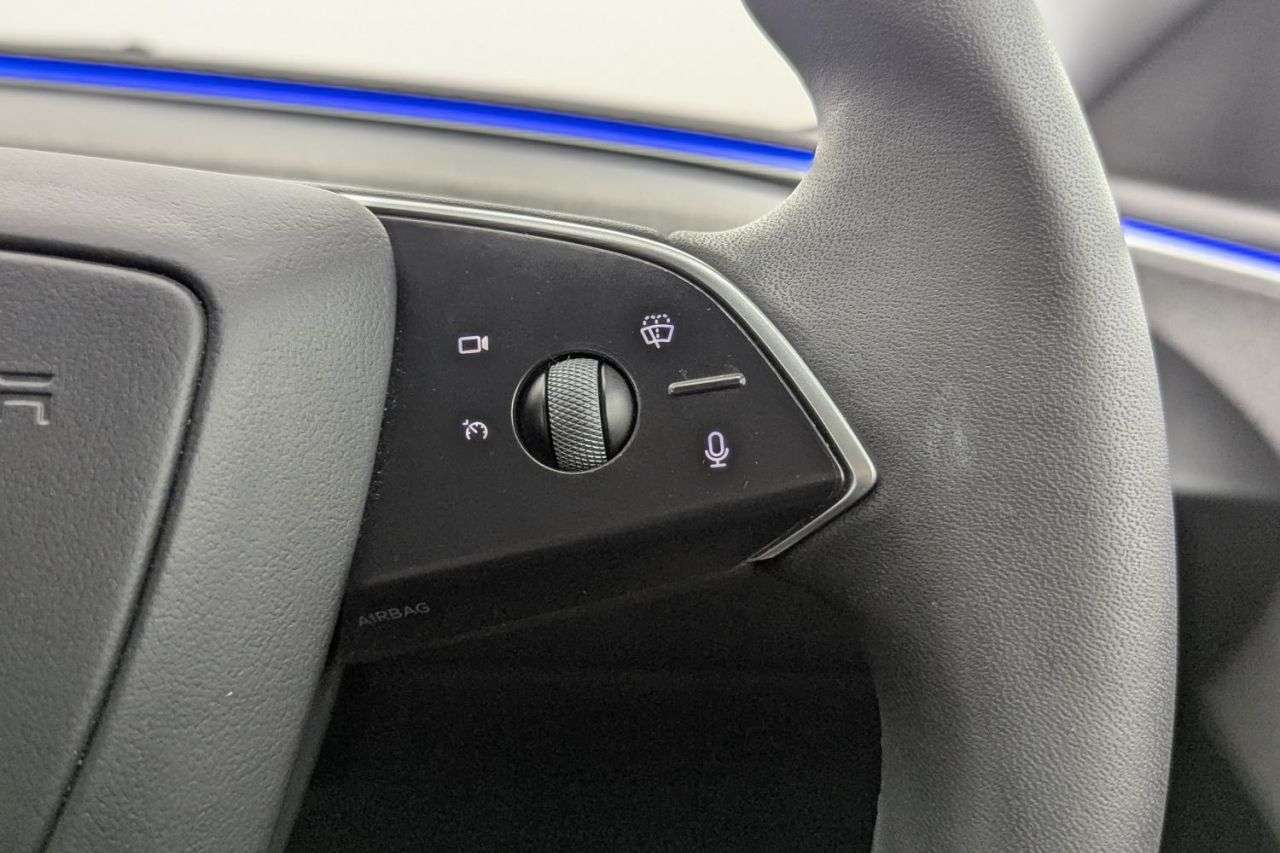 2024 TESLA MODEL 3 2024 TESLA MODEL 3