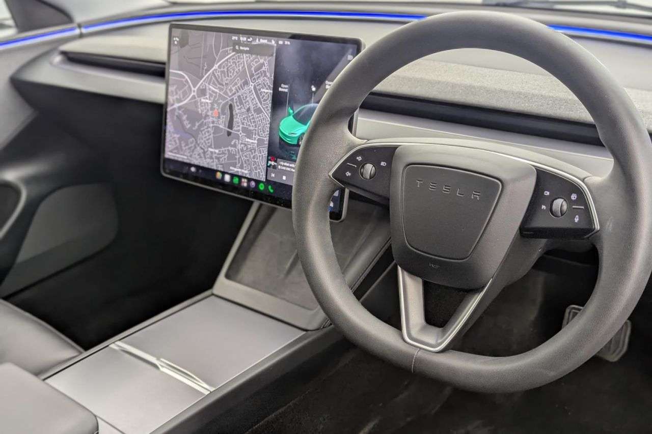 2024 TESLA MODEL 3 2024 TESLA MODEL 3