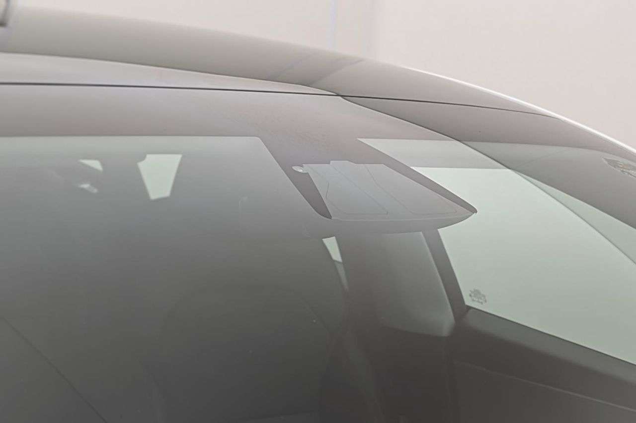 2024 TESLA MODEL 3 2024 TESLA MODEL 3