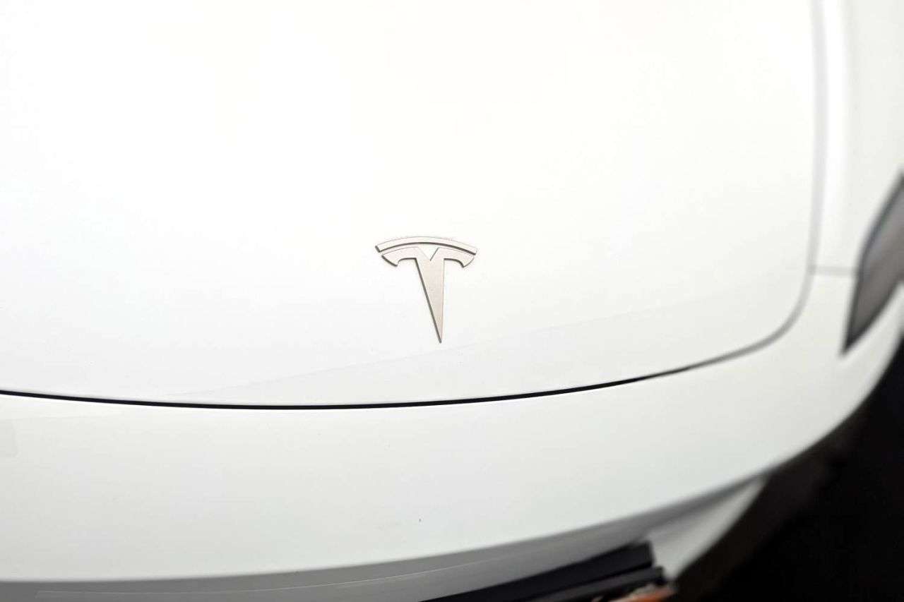 2024 TESLA MODEL 3 2024 TESLA MODEL 3