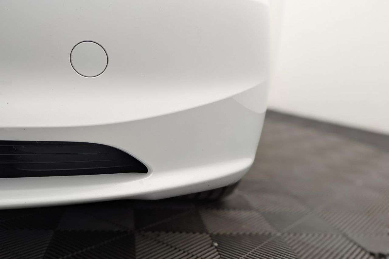 2024 TESLA MODEL 3 2024 TESLA MODEL 3