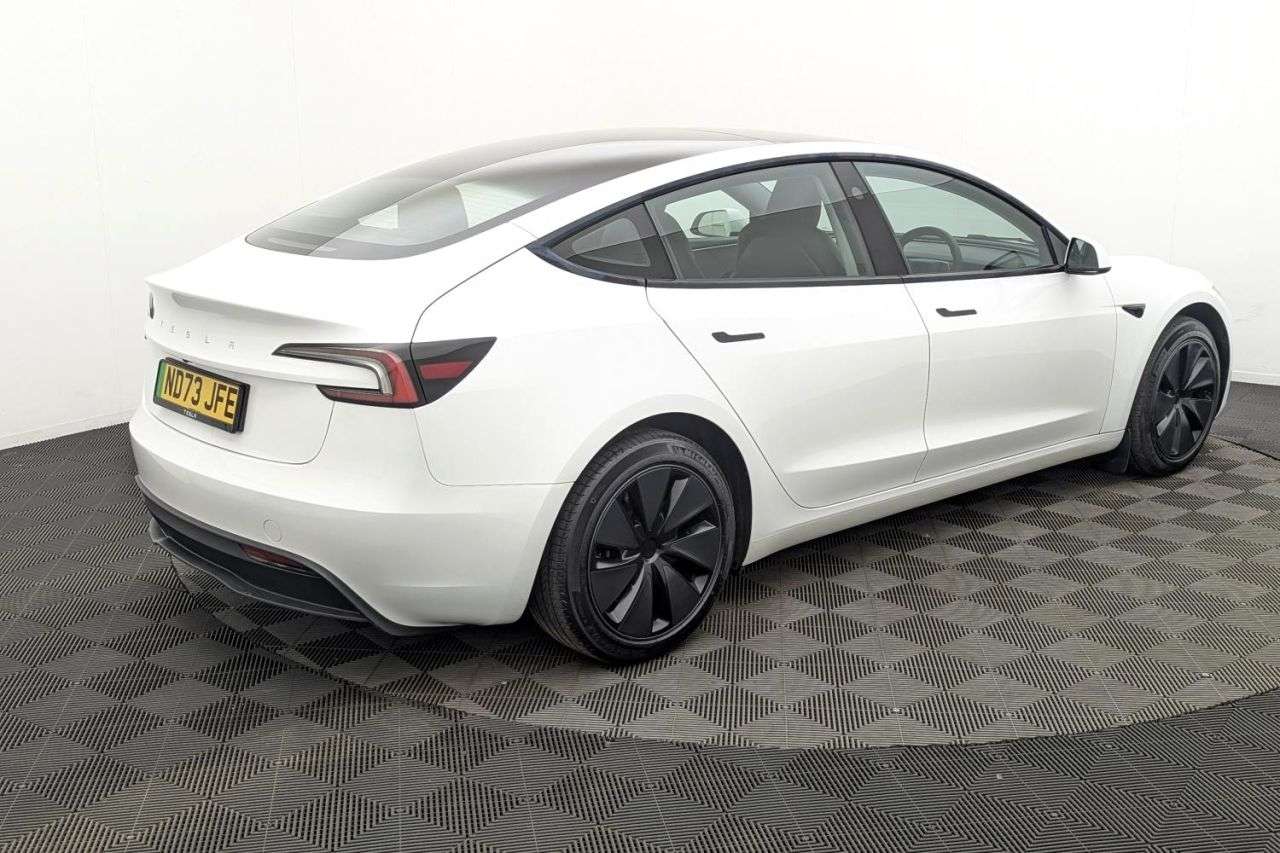 2024 TESLA MODEL 3 2024 TESLA MODEL 3
