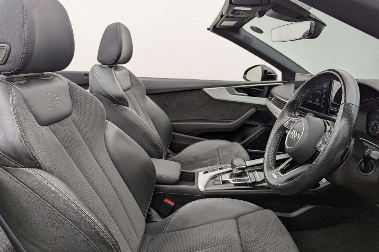 A 2021 AUDI A5 CABRIOLET 2.0 TFSI 45 S line Convertible 2dr Petrol S Tronic quattro Euro 6 (s/s) (26 A 2021 AUDI A5 CABRIOLET 2.0 TFSI 45 S line Convertible 2dr Petrol S Tronic quattro Euro 6 (s/s) (26