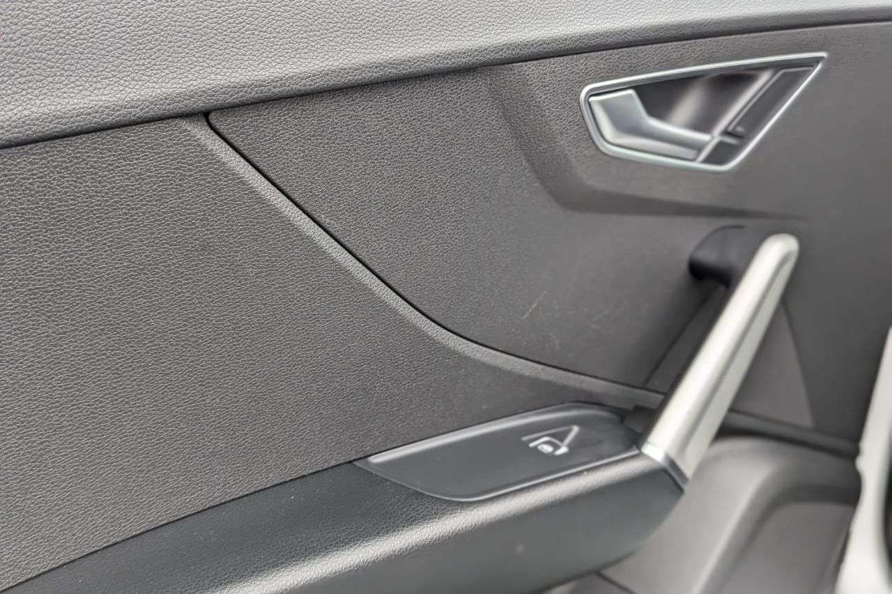2021 AUDI Q2 2021 AUDI Q2