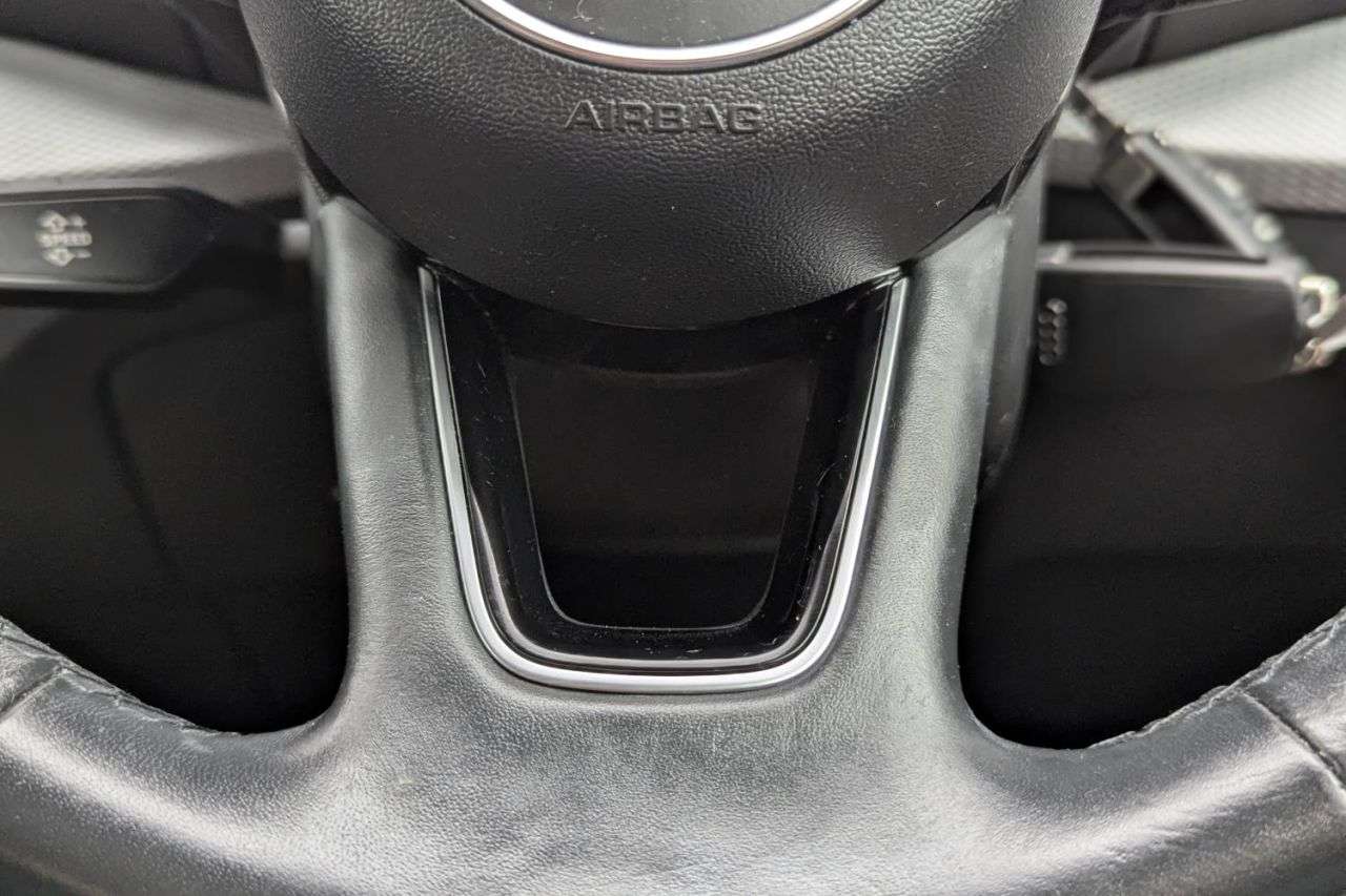 2021 AUDI Q2 2021 AUDI Q2