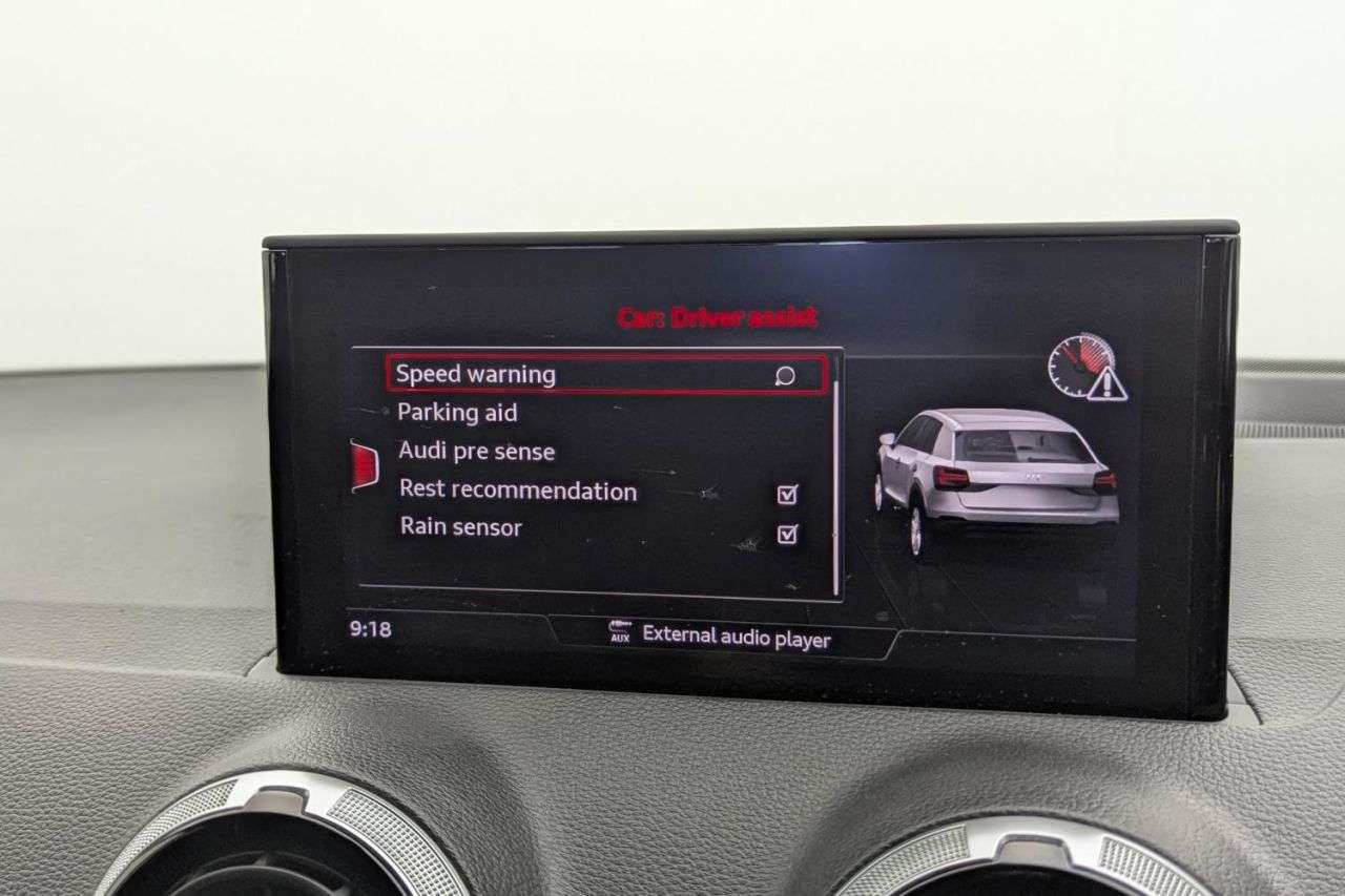 2021 AUDI Q2 2021 AUDI Q2