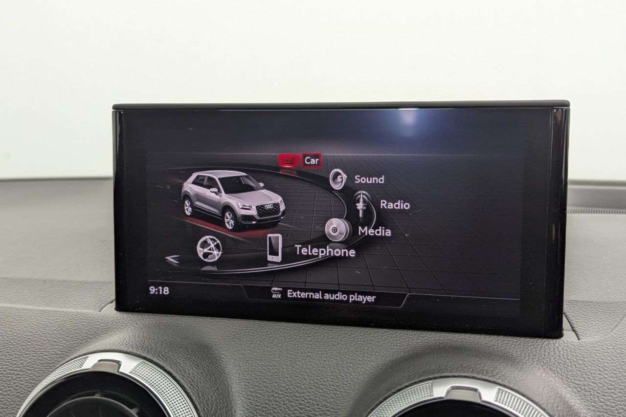 2021 AUDI Q2 2021 AUDI Q2
