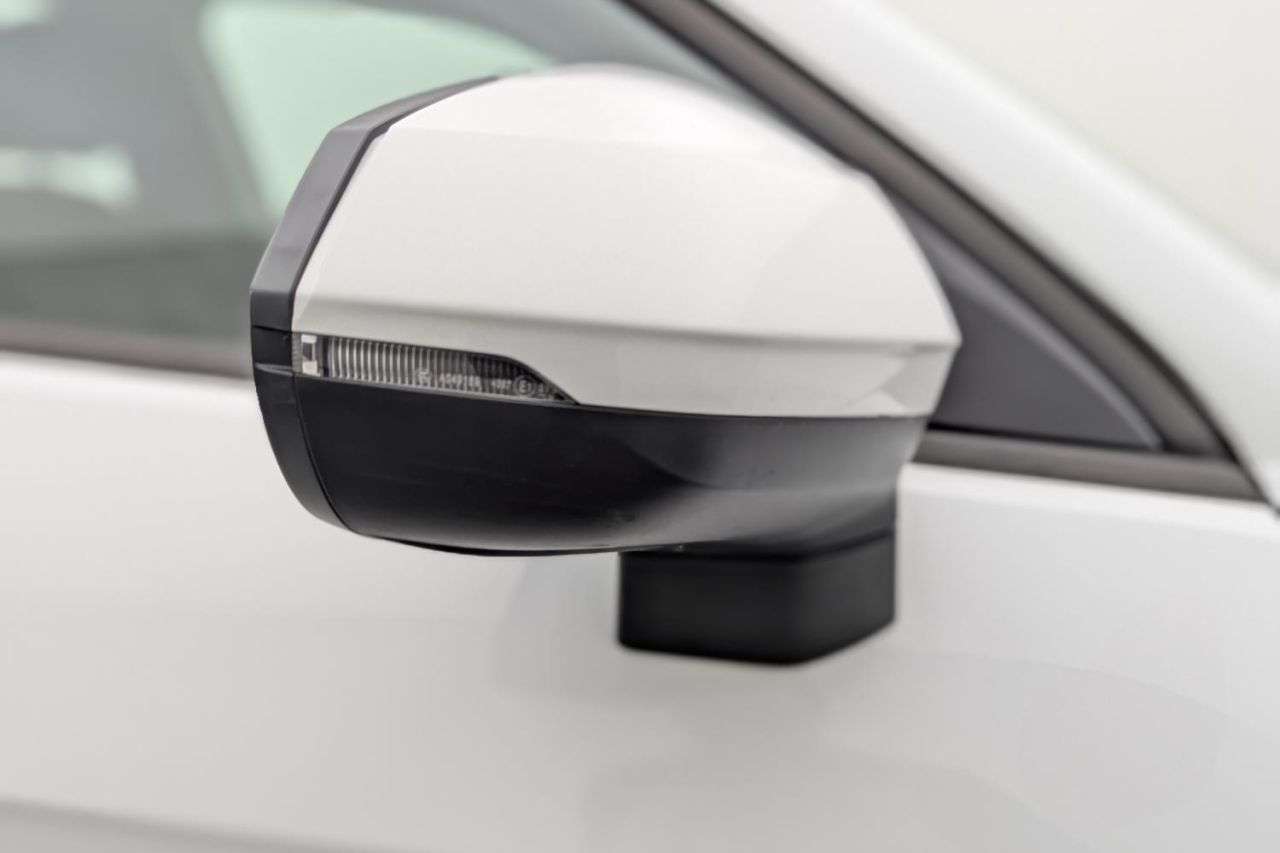 2021 AUDI Q2 2021 AUDI Q2