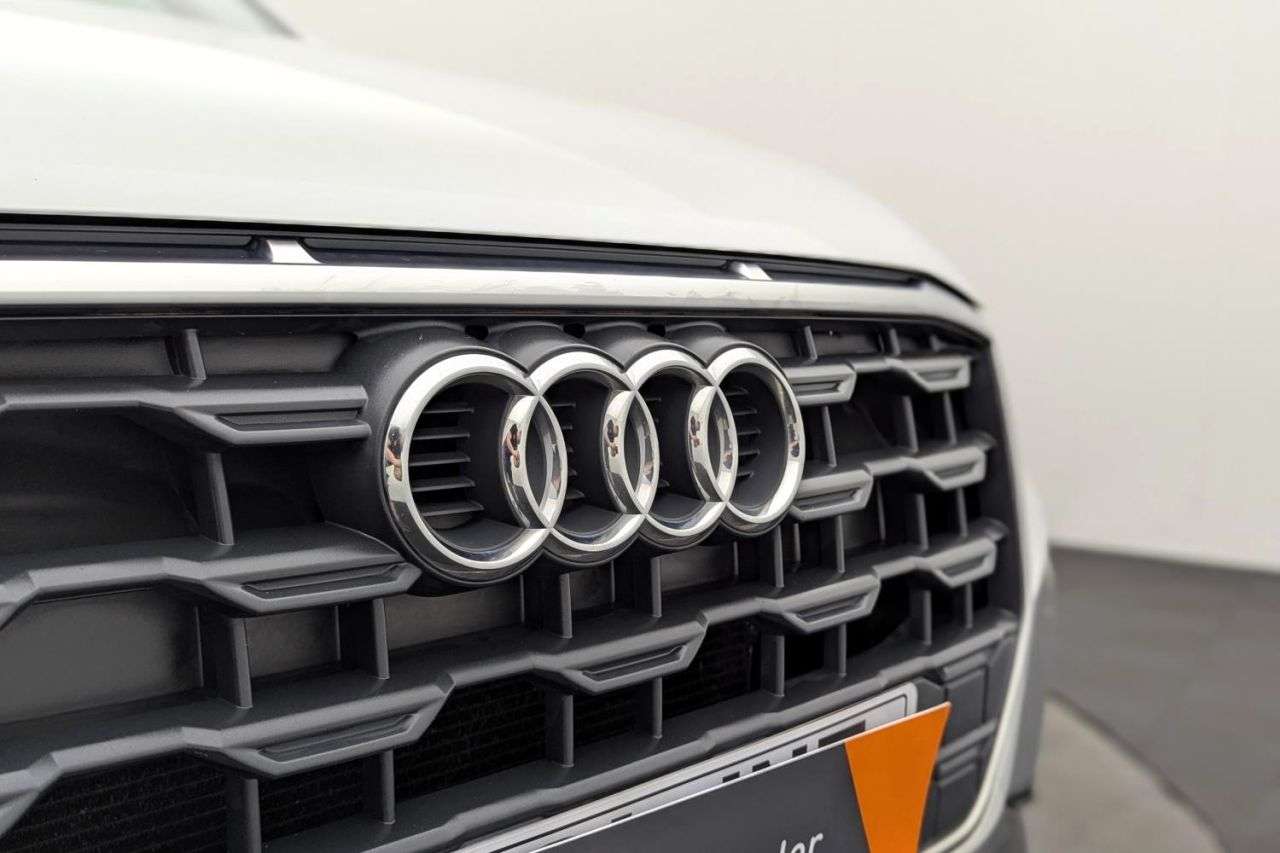 2021 AUDI Q2 2021 AUDI Q2