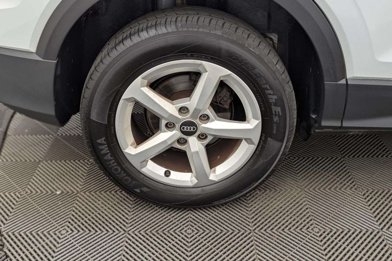2021 AUDI Q2 2021 AUDI Q2