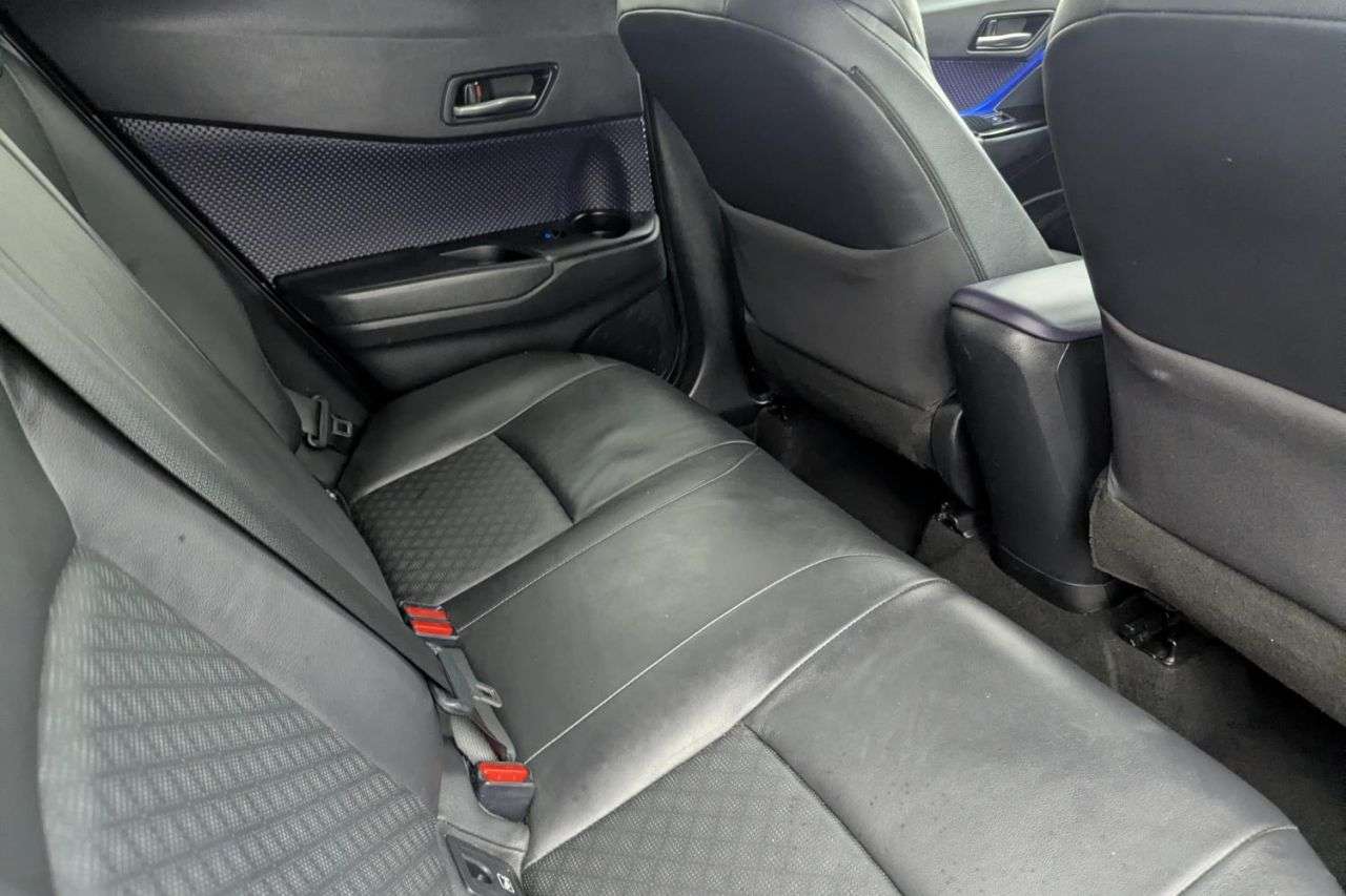 2017 TOYOTA C-HR 2017 TOYOTA C-HR