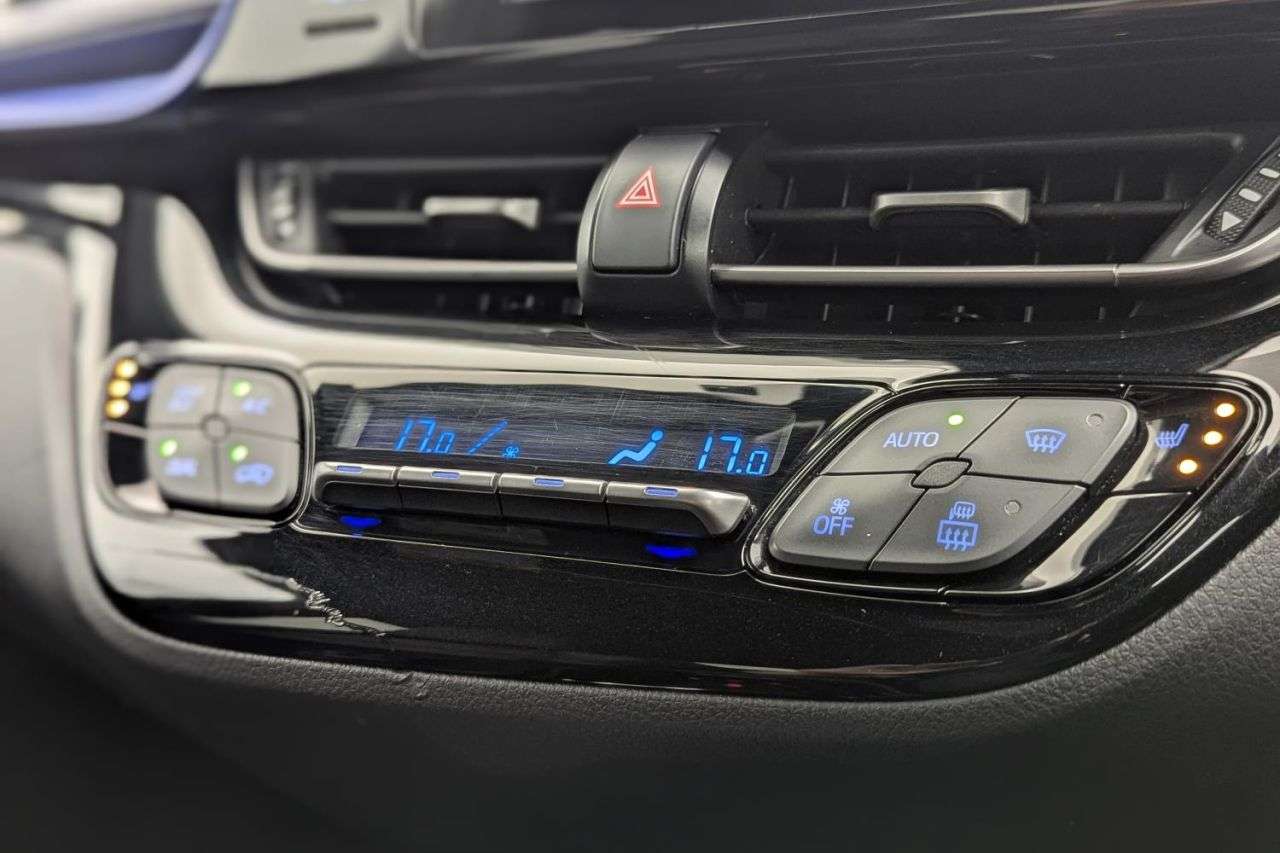 2017 TOYOTA C-HR 2017 TOYOTA C-HR