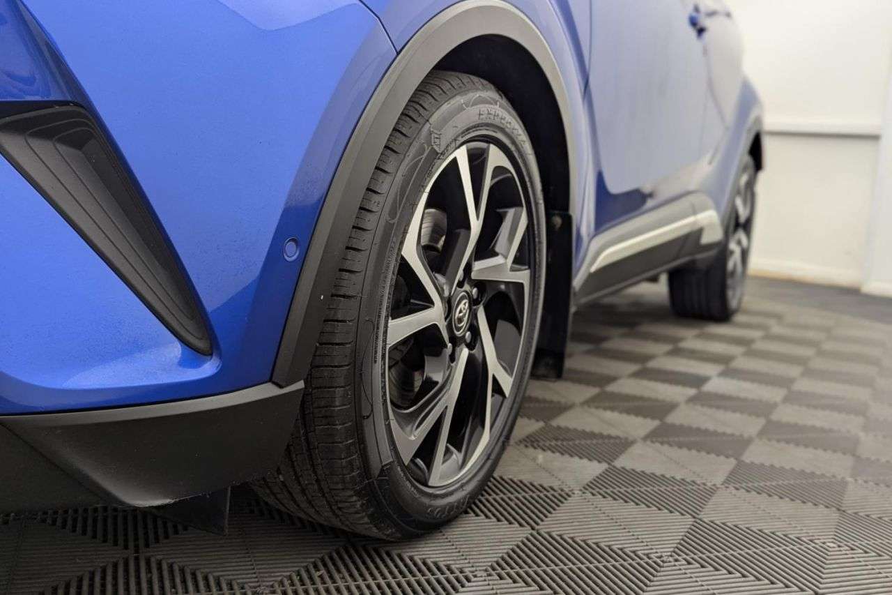 2017 TOYOTA C-HR 2017 TOYOTA C-HR