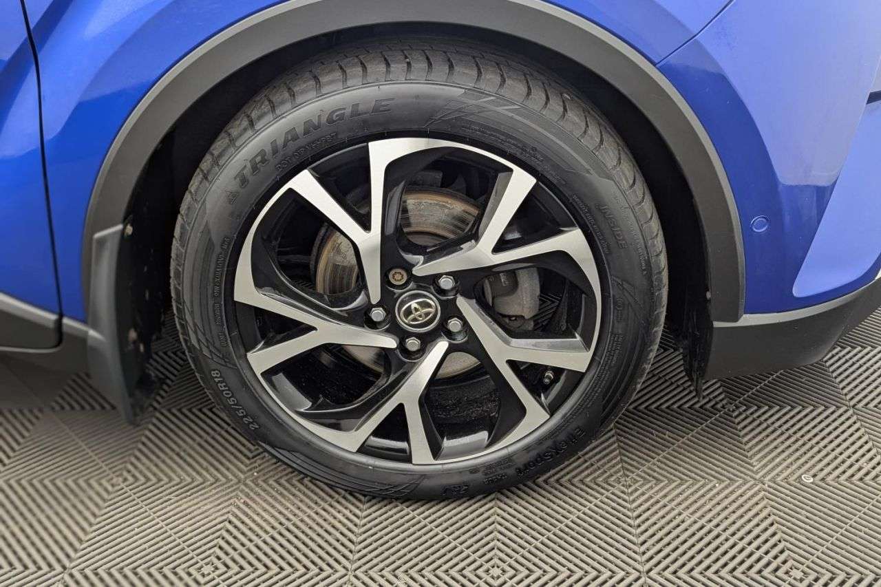2017 TOYOTA C-HR 2017 TOYOTA C-HR