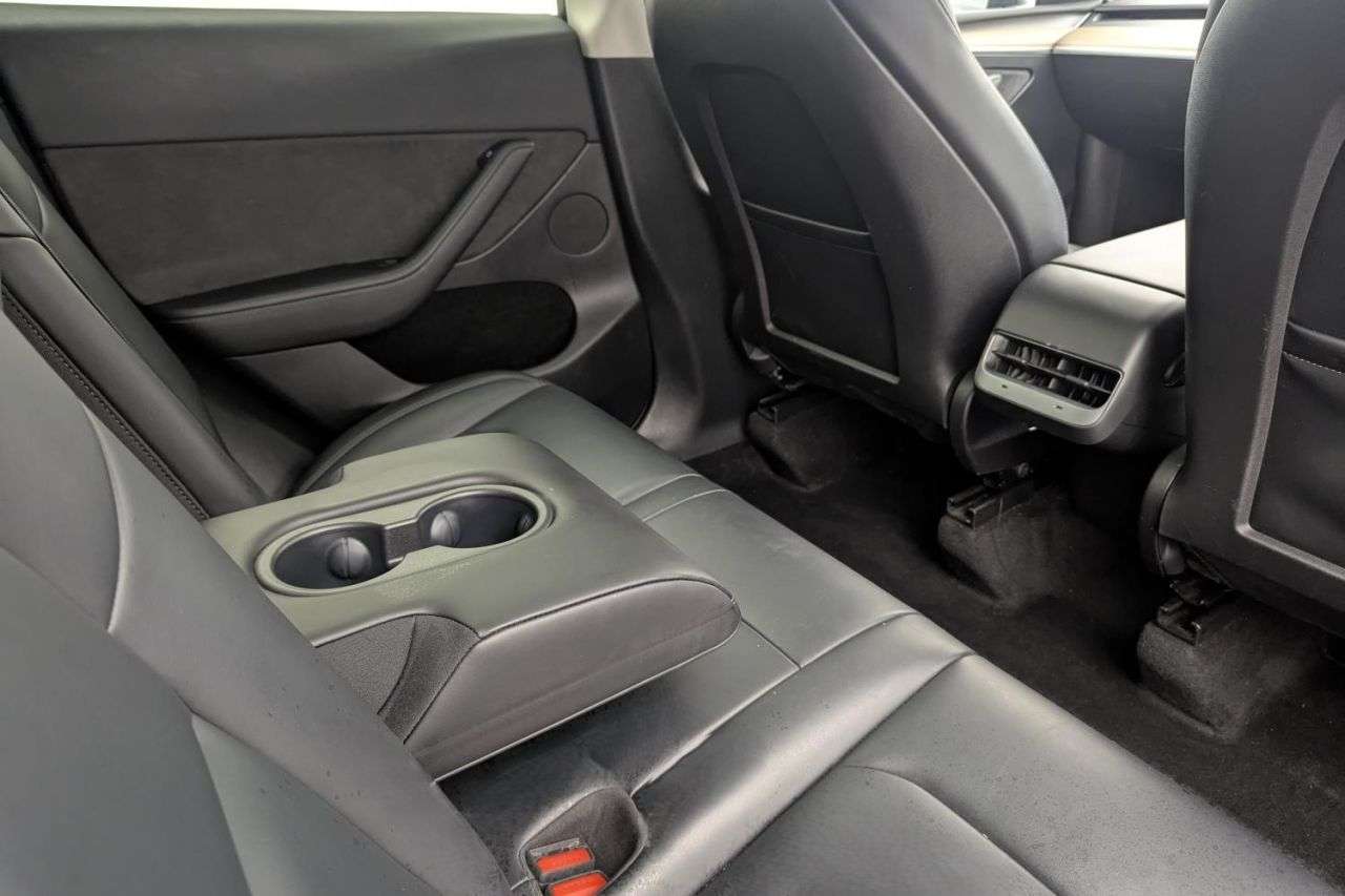 2022 TESLA MODEL Y 2022 TESLA MODEL Y