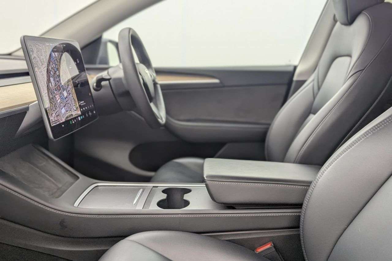 2022 TESLA MODEL Y 2022 TESLA MODEL Y