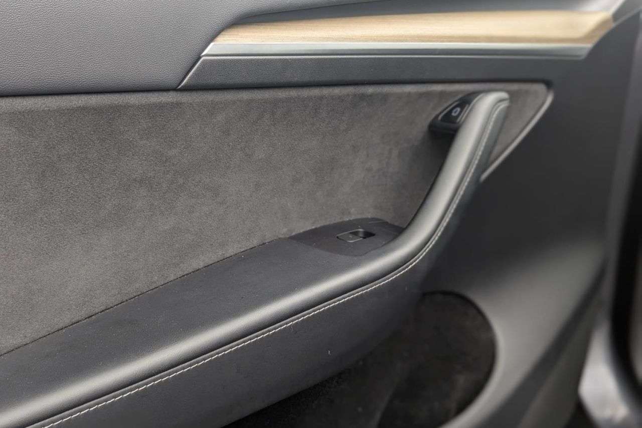 2022 TESLA MODEL Y 2022 TESLA MODEL Y