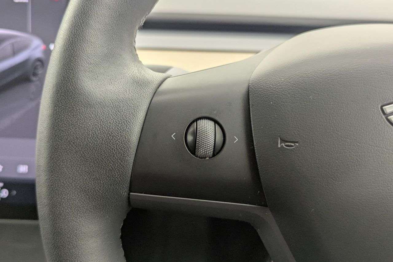 2022 TESLA MODEL Y 2022 TESLA MODEL Y