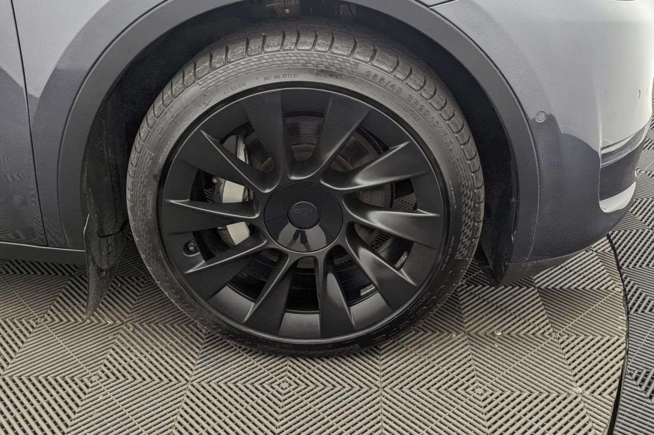 2022 TESLA MODEL Y 2022 TESLA MODEL Y