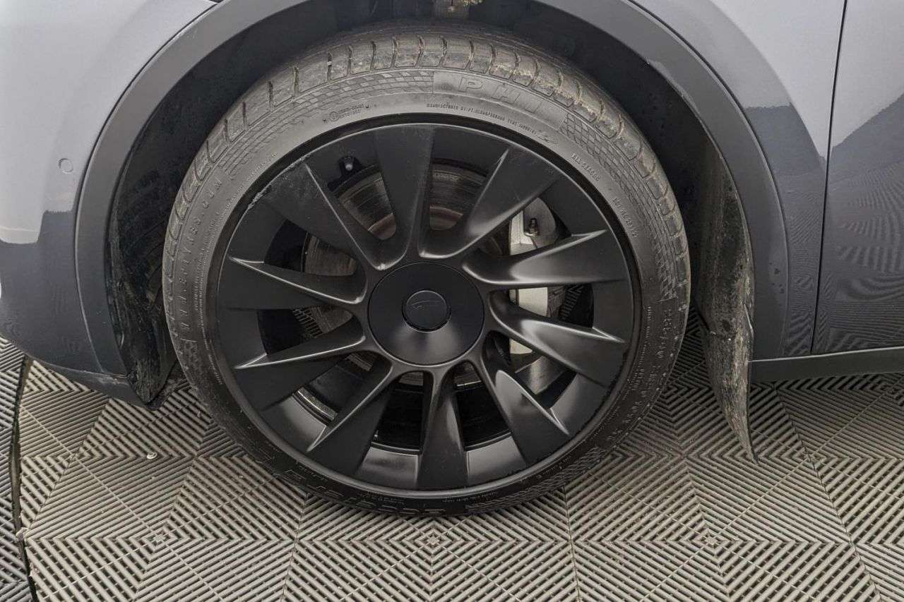 2022 TESLA MODEL Y 2022 TESLA MODEL Y