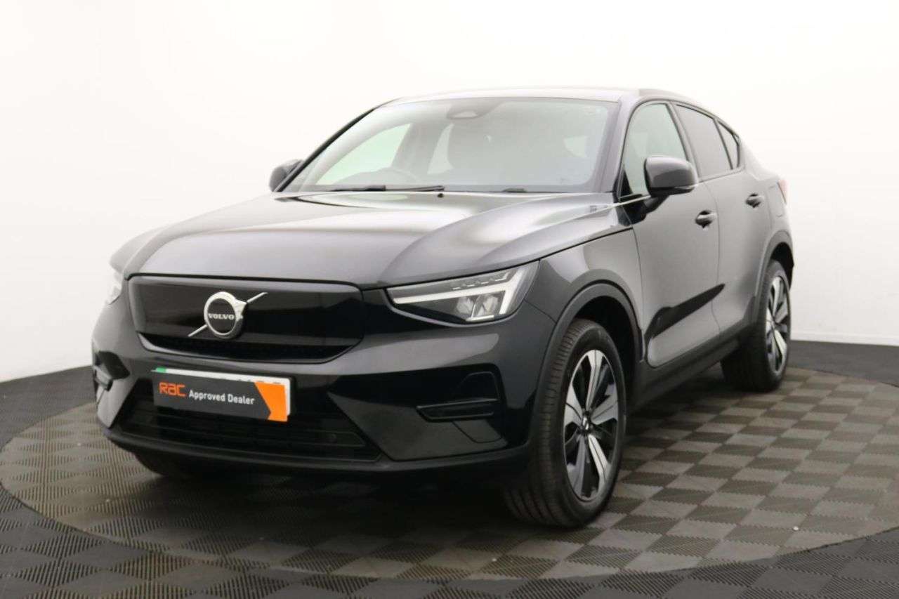 2023 VOLVO C40 2023 VOLVO C40