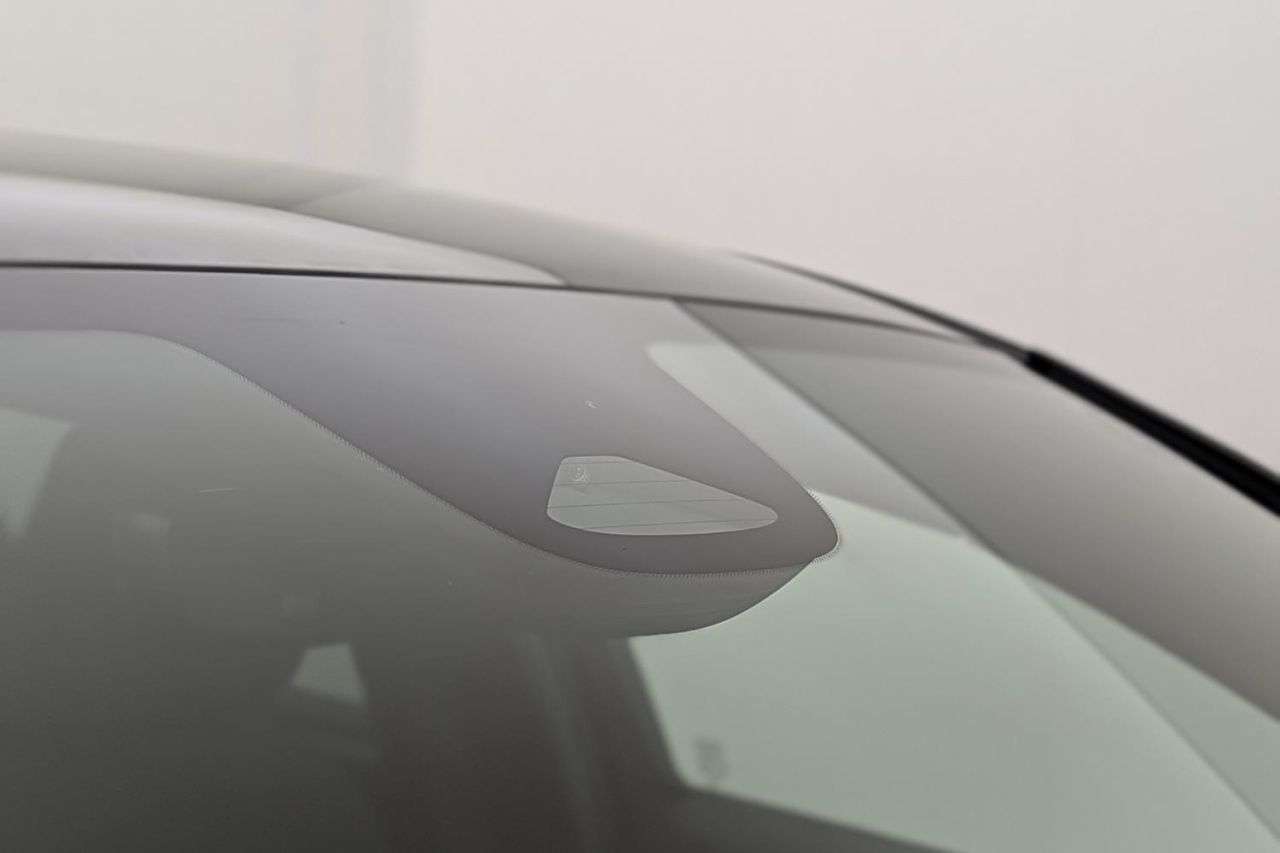 2023 VOLVO C40 2023 VOLVO C40