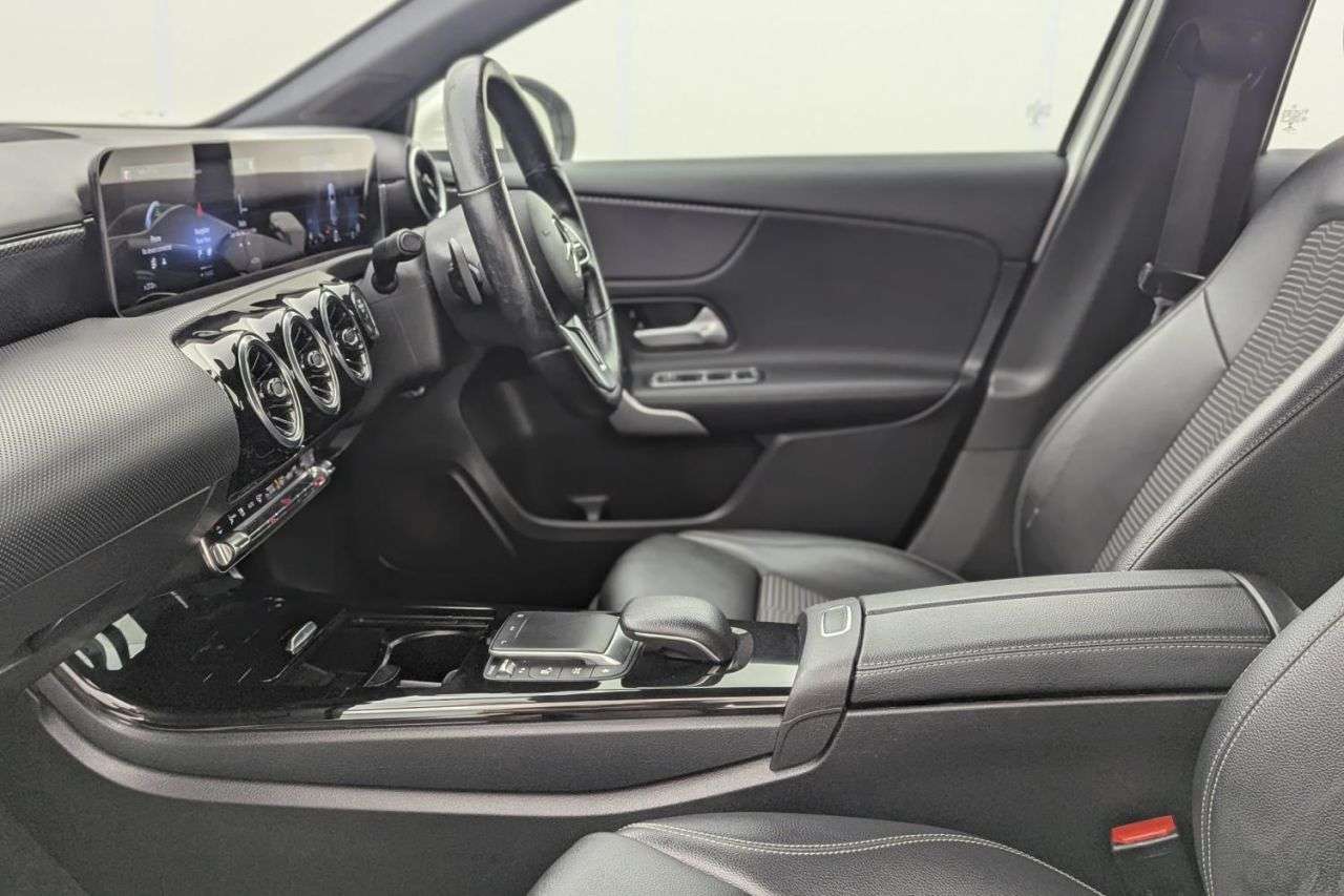 2020 MERCEDES-BENZ A CLASS 2020 MERCEDES-BENZ A CLASS