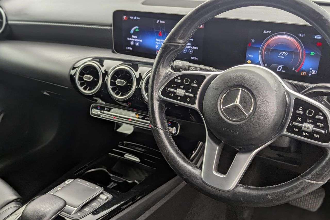 2020 MERCEDES-BENZ A CLASS 2020 MERCEDES-BENZ A CLASS
