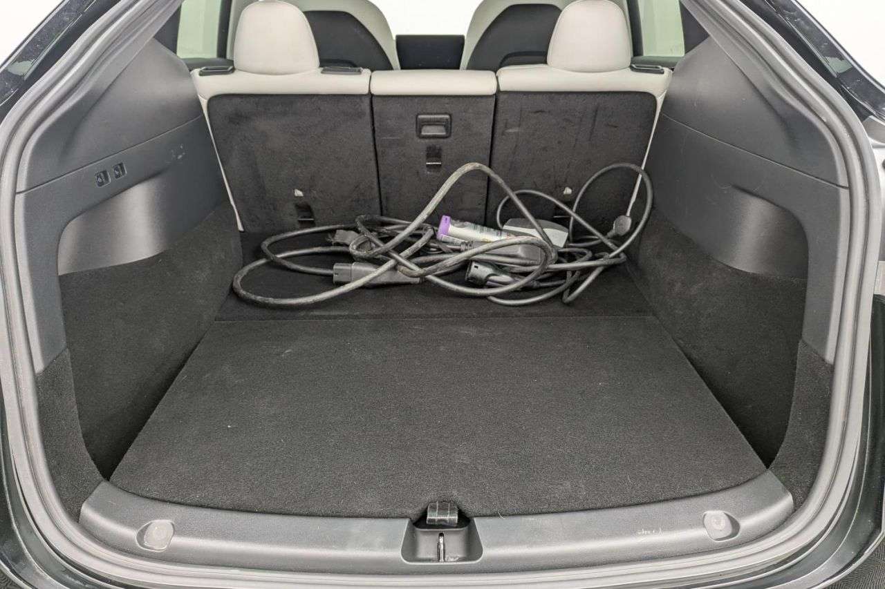 2022 TESLA MODEL Y 2022 TESLA MODEL Y