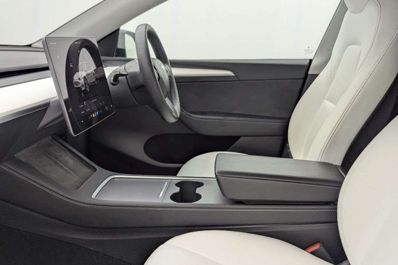 2022 TESLA MODEL Y 2022 TESLA MODEL Y