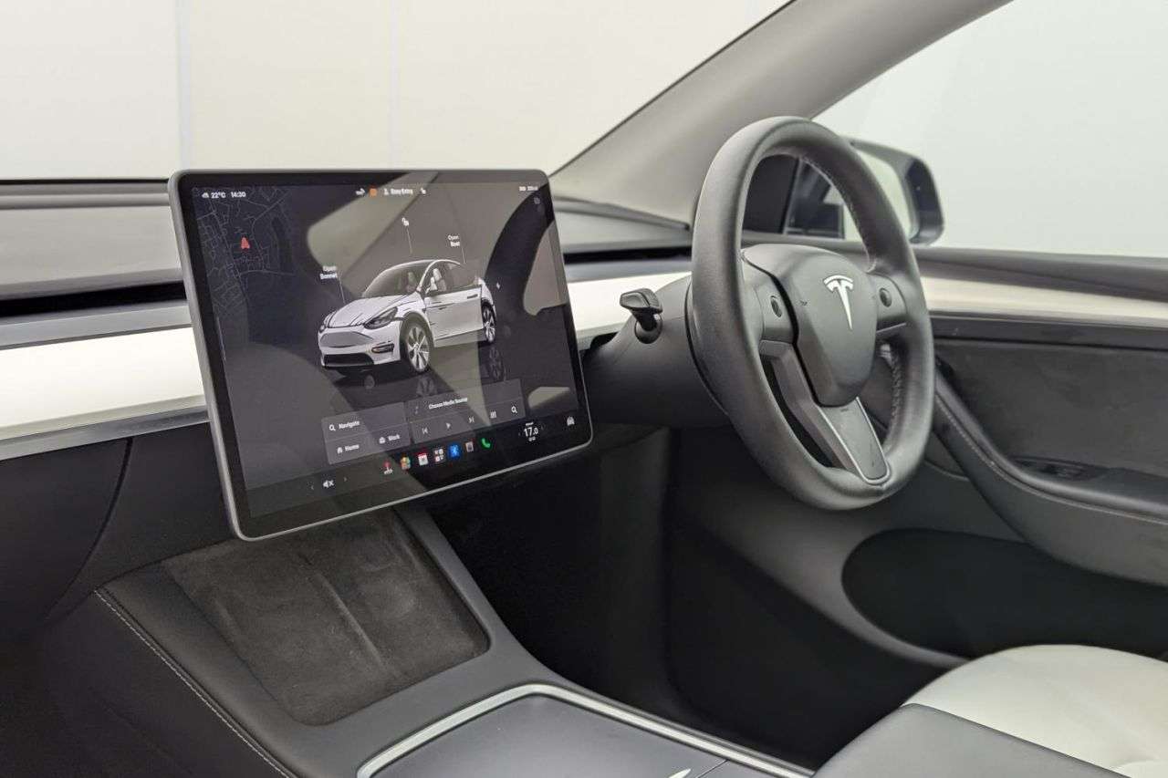 2022 TESLA MODEL Y 2022 TESLA MODEL Y