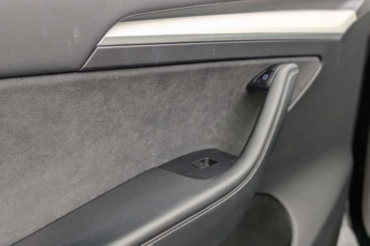 2022 TESLA MODEL Y 2022 TESLA MODEL Y