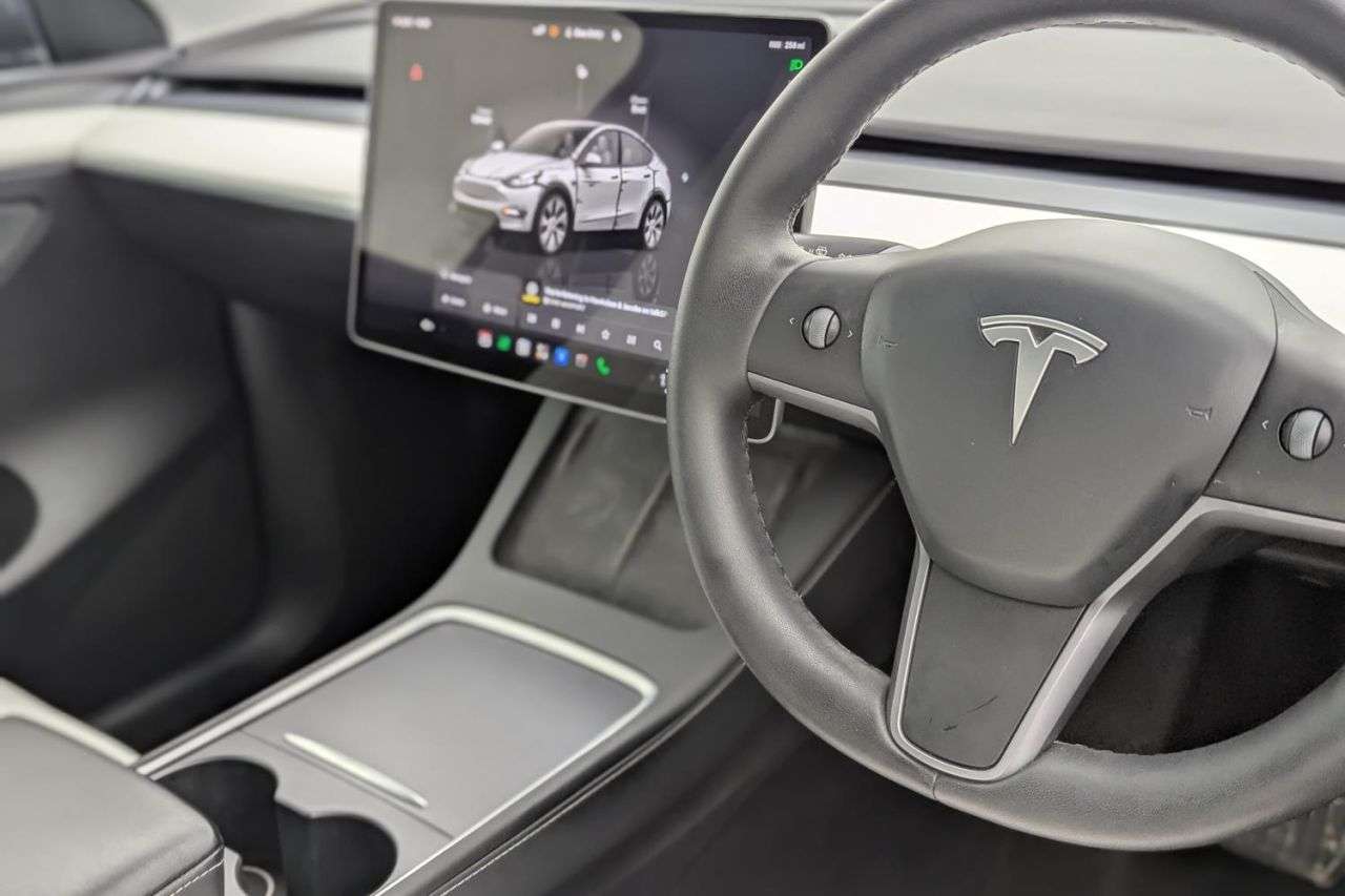 2022 TESLA MODEL Y 2022 TESLA MODEL Y