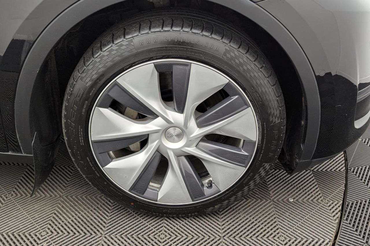 2022 TESLA MODEL Y 2022 TESLA MODEL Y