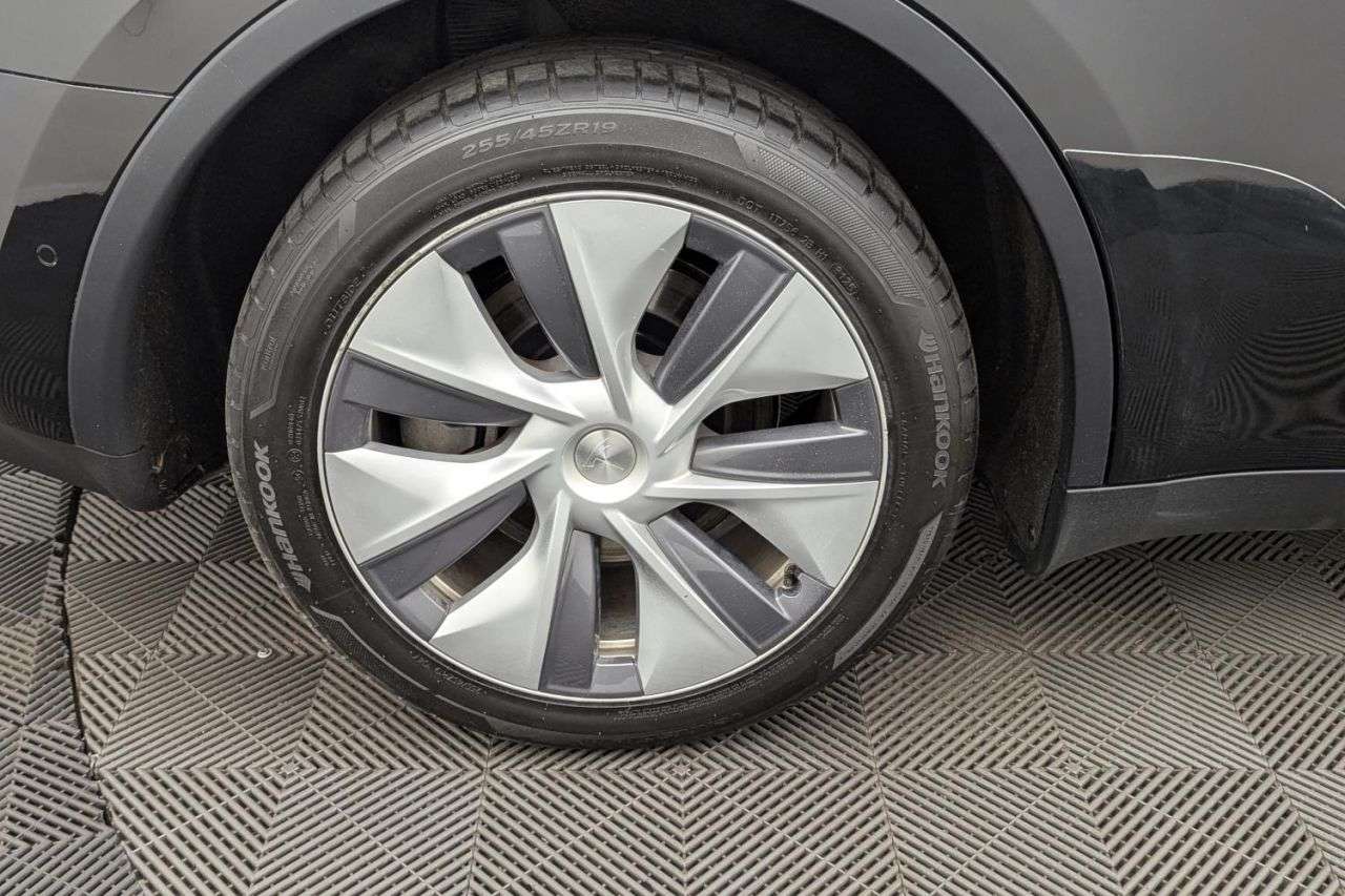2022 TESLA MODEL Y 2022 TESLA MODEL Y