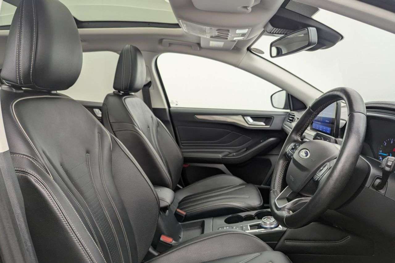 A 2020 FORD FOCUS 2.0 EcoBlue Active X Vignale Hatchback 5dr Diesel Auto Euro 6 (s/s) (150 ps A 2020 FORD FOCUS 2.0 EcoBlue Active X Vignale Hatchback 5dr Diesel Auto Euro 6 (s/s) (150 ps