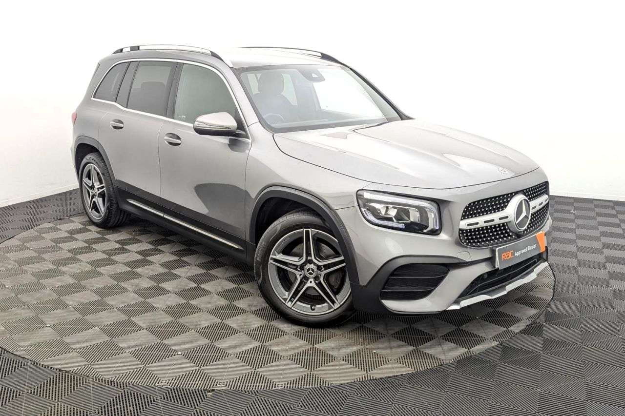 A 2022 MERCEDES-BENZ GLB 1.3 GLB200 AMG Line SUV 5dr Petrol 7G-DCT Euro 6 (s/s) (163 ps) Award Winni A 2022 MERCEDES-BENZ GLB 1.3 GLB200 AMG Line SUV 5dr Petrol 7G-DCT Euro 6 (s/s) (163 ps) Award Winni