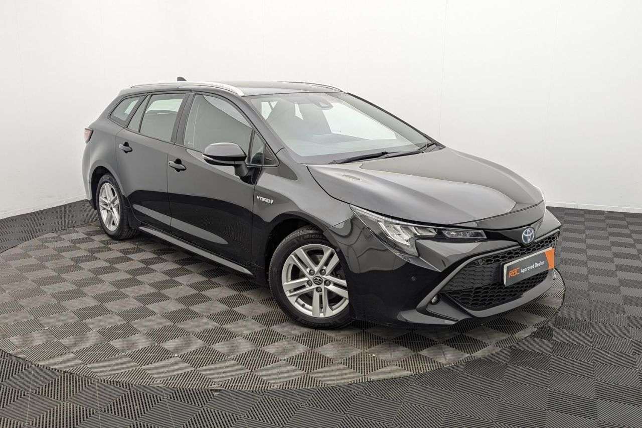 A 2021 TOYOTA COROLLA 1.8 VVT-h GPF Icon Tech Touring Sports 5dr Petrol Hybrid CVT Euro 6 (s/s) ( A 2021 TOYOTA COROLLA 1.8 VVT-h GPF Icon Tech Touring Sports 5dr Petrol Hybrid CVT Euro 6 (s/s) (