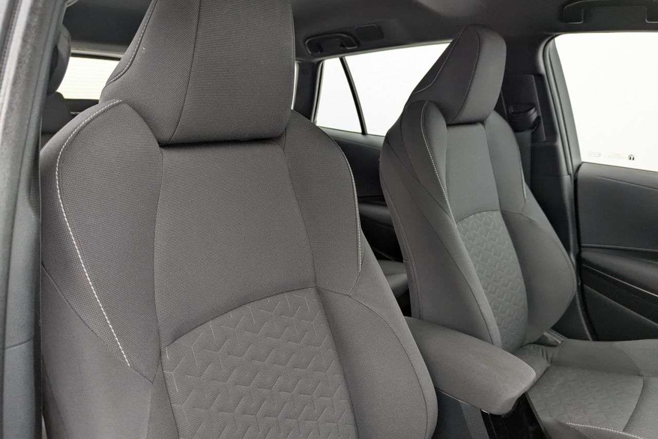 2021 TOYOTA COROLLA 2021 TOYOTA COROLLA