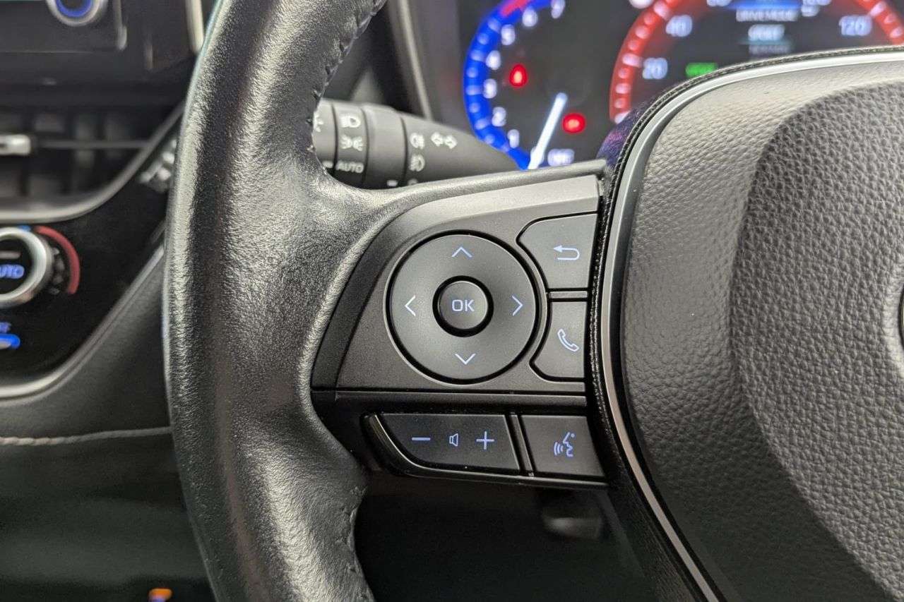 2021 TOYOTA COROLLA 2021 TOYOTA COROLLA