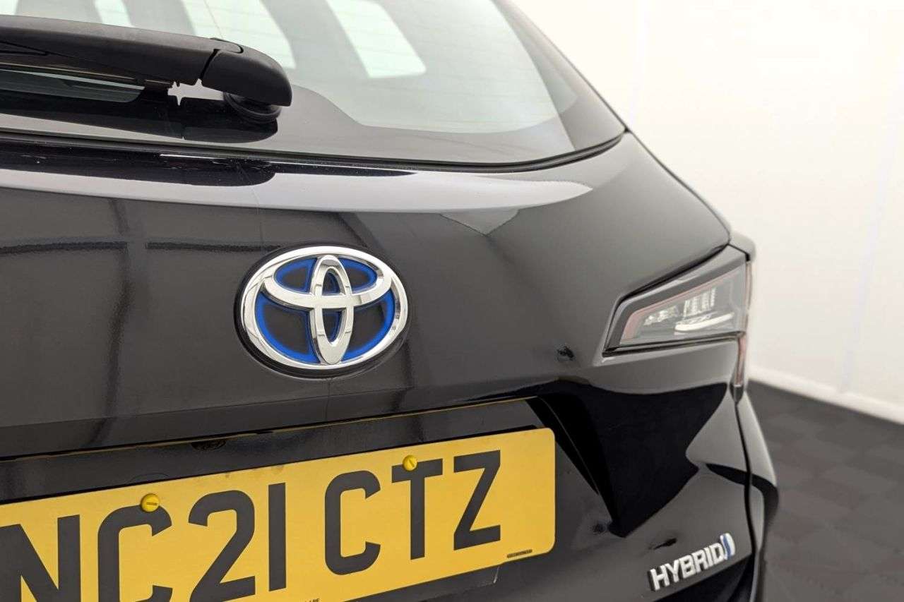 2021 TOYOTA COROLLA 2021 TOYOTA COROLLA