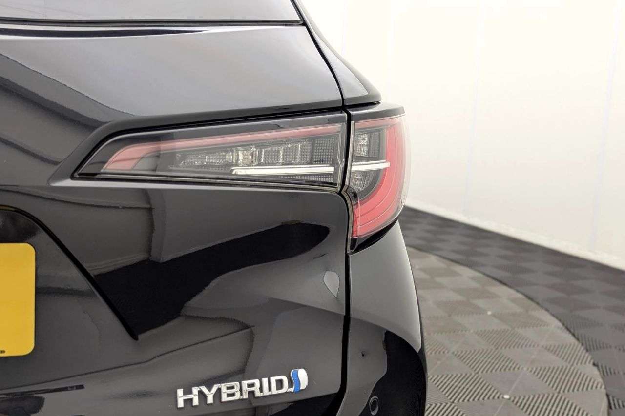 2021 TOYOTA COROLLA 2021 TOYOTA COROLLA