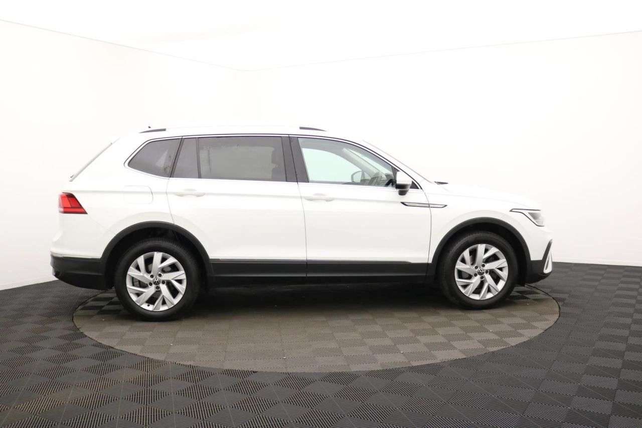 A 2023 VOLKSWAGEN TIGUAN ALLSPACE 1.5 TSI Life SUV 5dr Petrol DSG Euro 6 (s/s) (150 ps) Award Winning 5 Star A 2023 VOLKSWAGEN TIGUAN ALLSPACE 1.5 TSI Life SUV 5dr Petrol DSG Euro 6 (s/s) (150 ps) Award Winning 5 Star